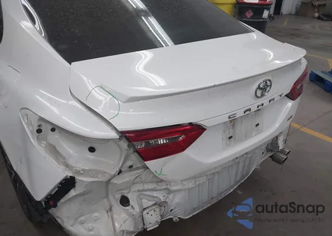 2020 Toyota Camry Se z USA, uszkodzony, nr VIN 4T1G11AK3LU919548